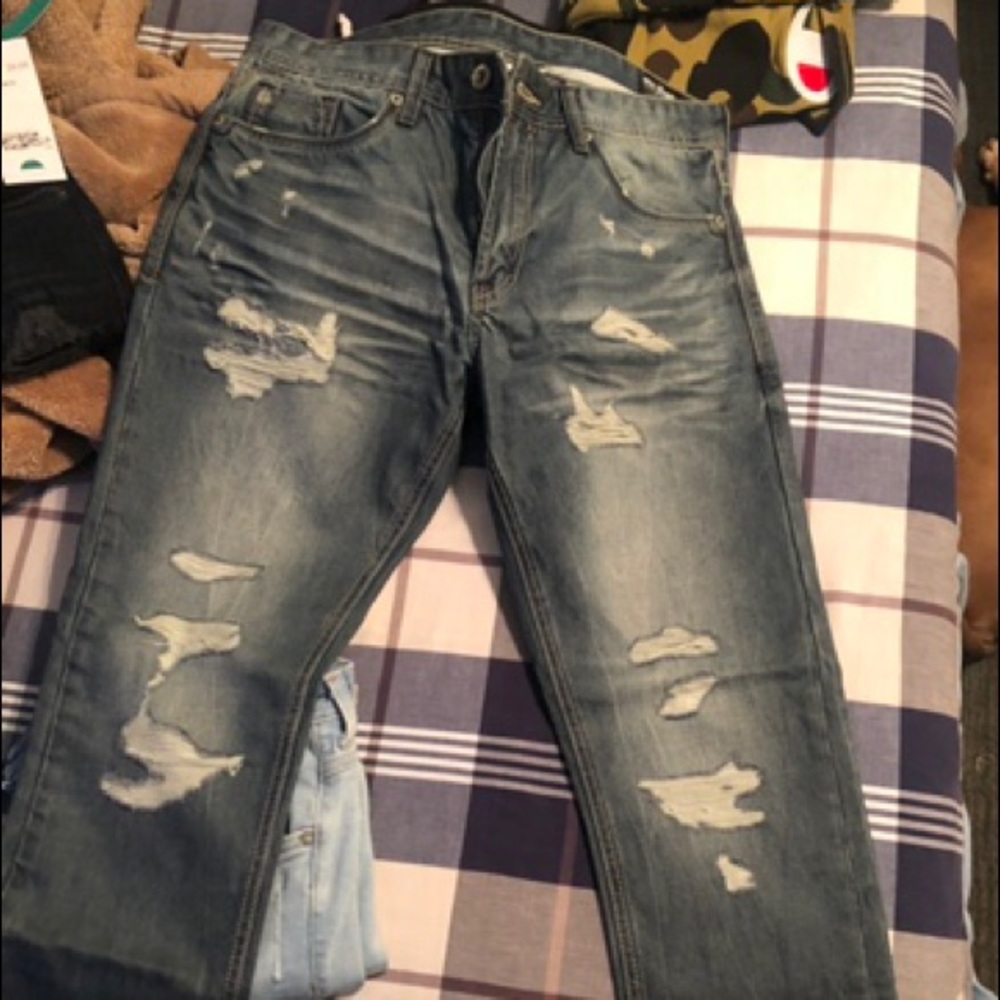 Buffalo washed ripped jeans